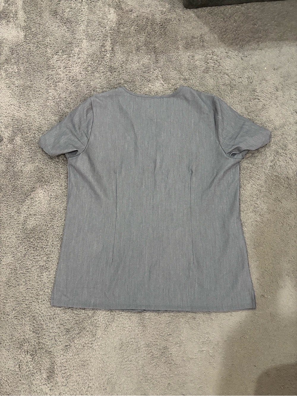Large FIGS Graphite Scrub Top - Picture 4 of 4